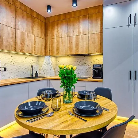 Apartment Wood Lux - 5d